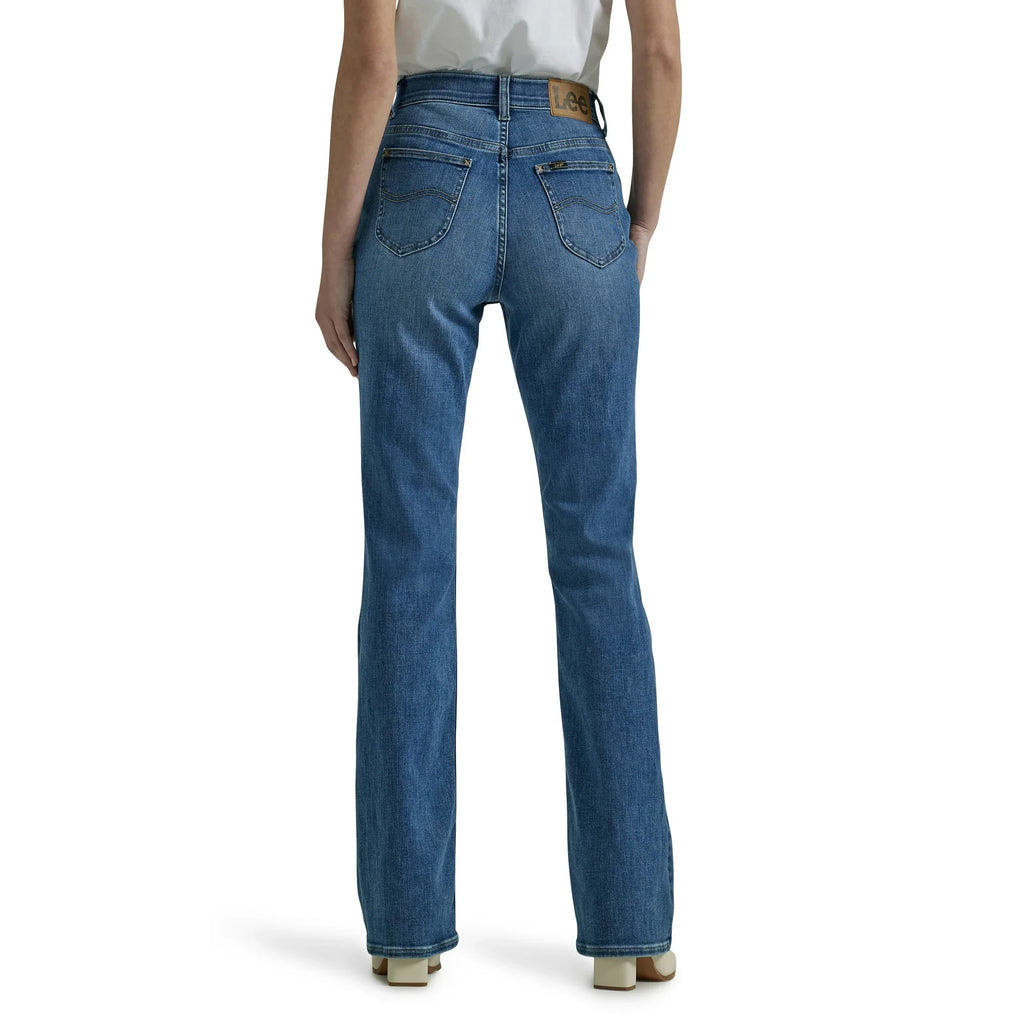 Lee Women's Flex Motion Regular Fit Bootcut Jean