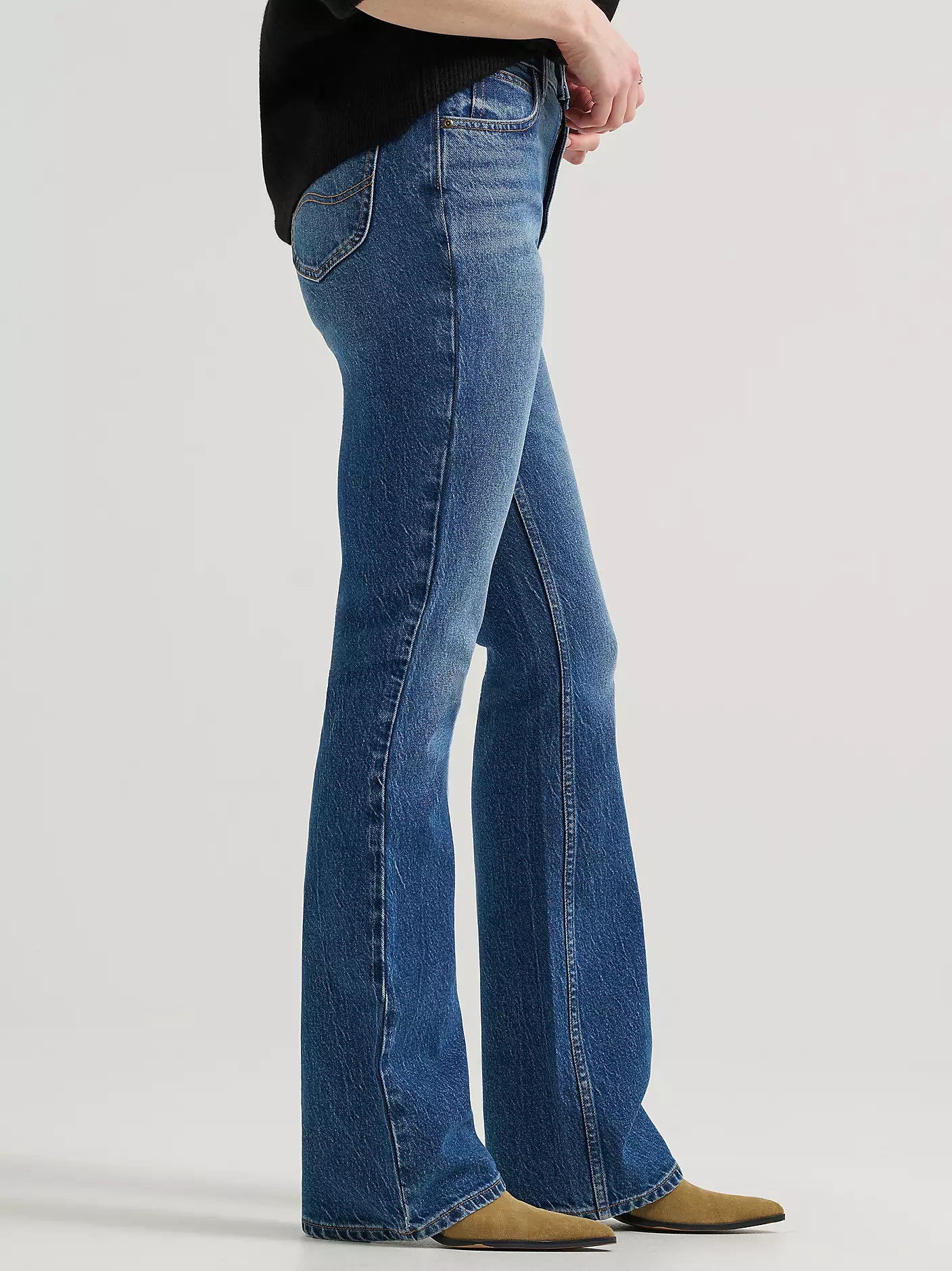 Women's High Rise Bootcut Jean