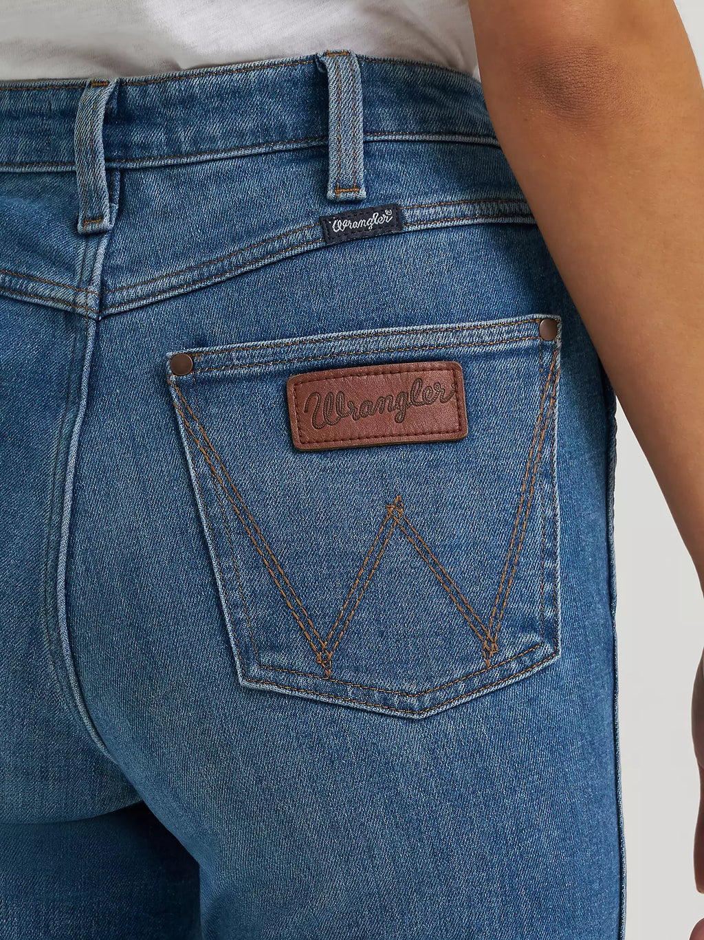 Women's Wrangler Retro  High Rise True Straight Leg Jean