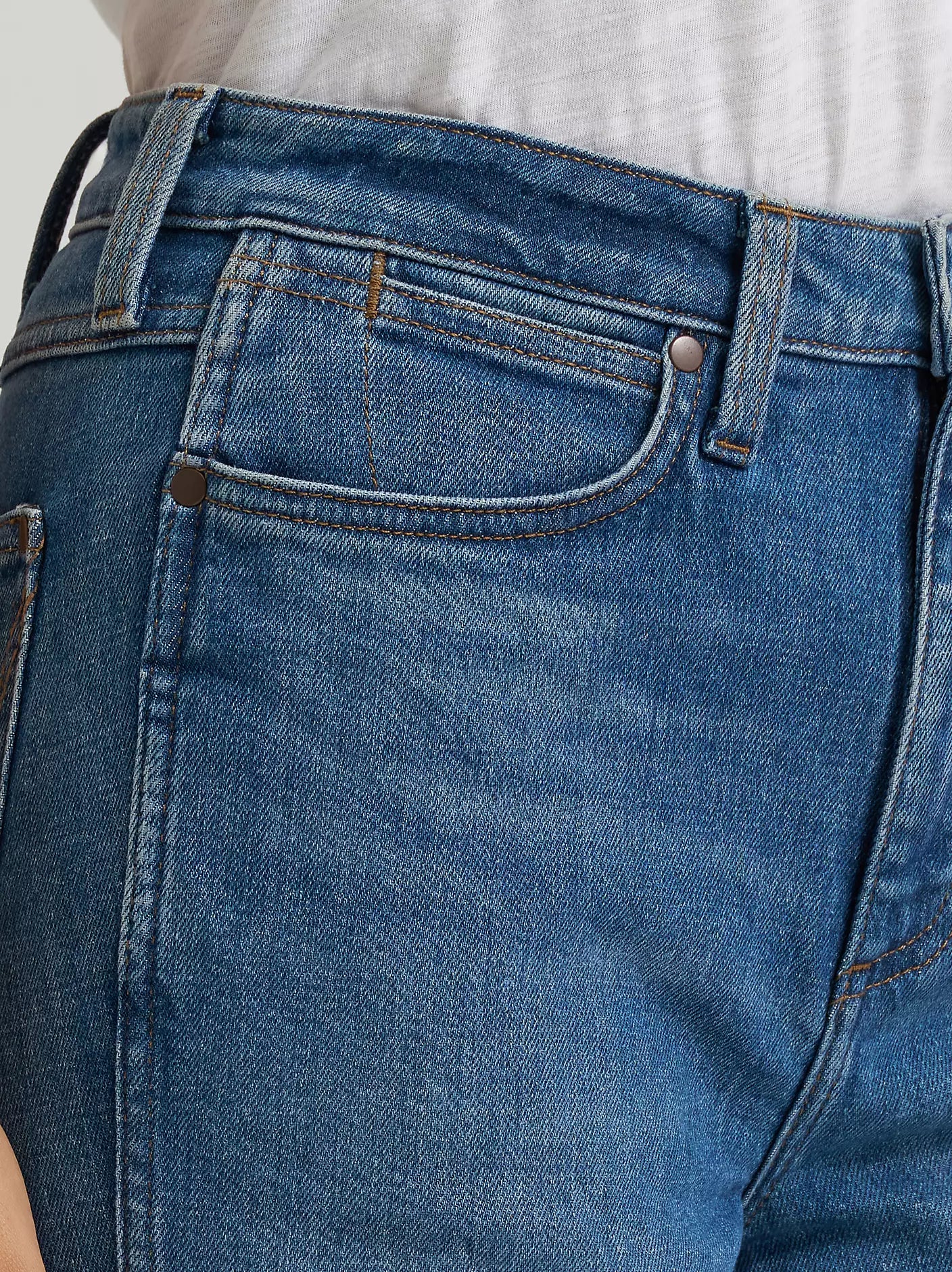 Women's Wrangler Retro  High Rise True Straight Leg Jean