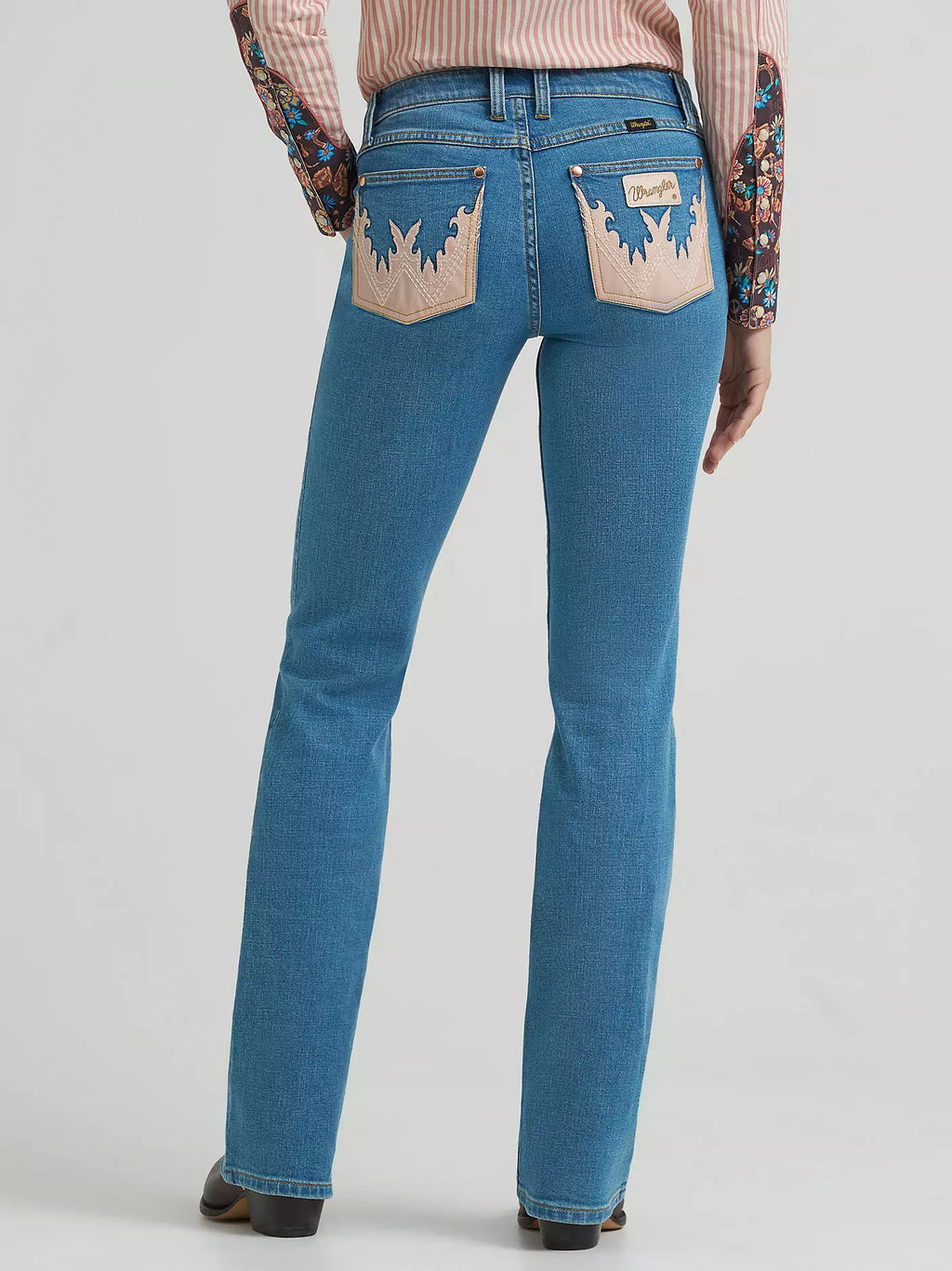Lainey Wilson x Wrangler Embellished Mae Bootcut Jean