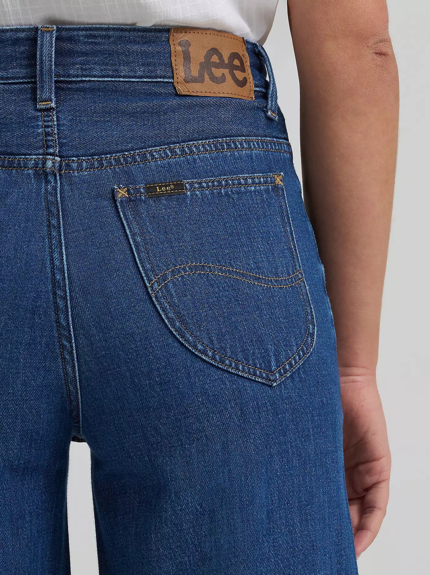 Women's Legendary Loose Drawstring Trouser Jean