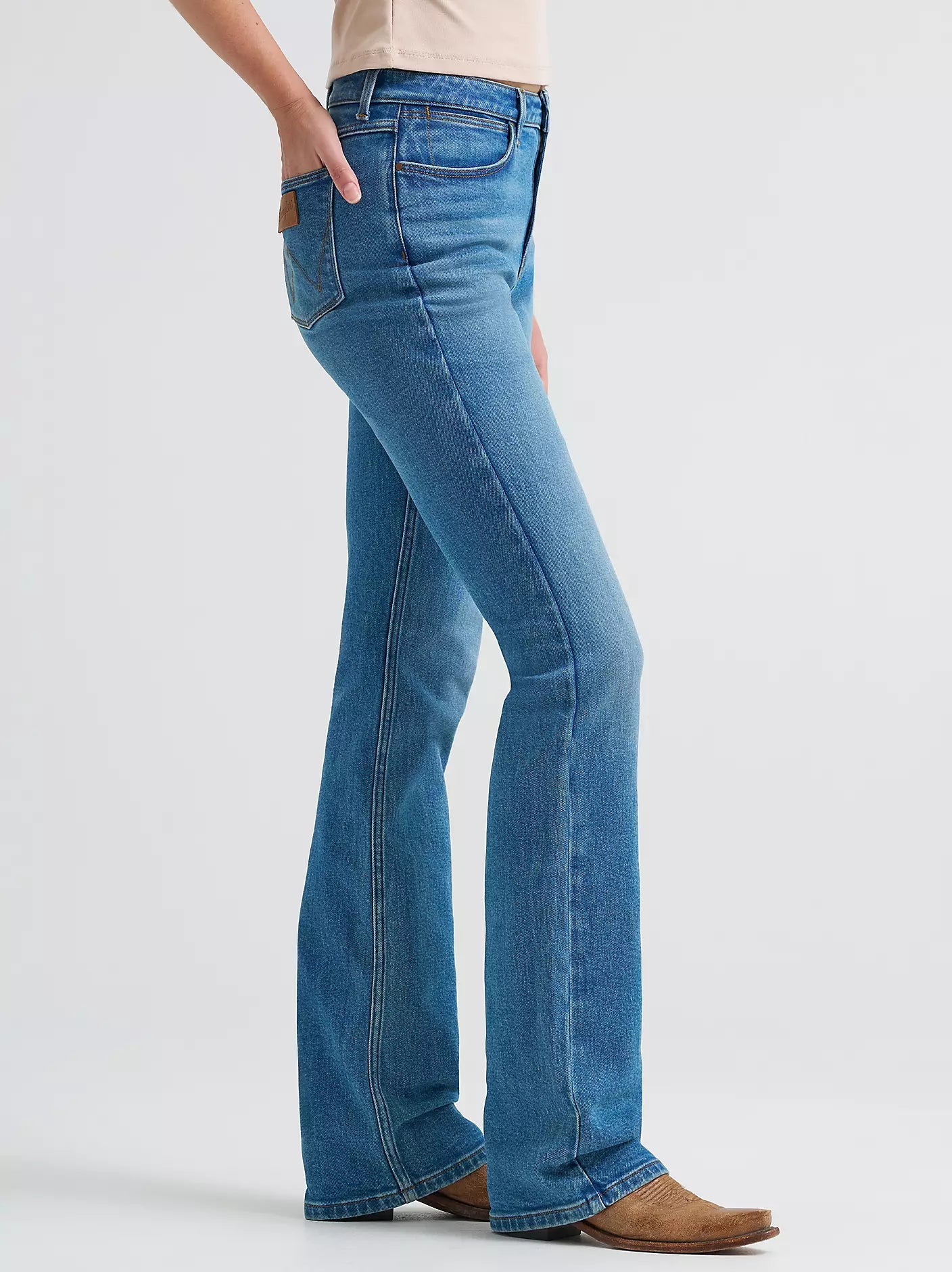 Women's High Rise Bootcut Jean