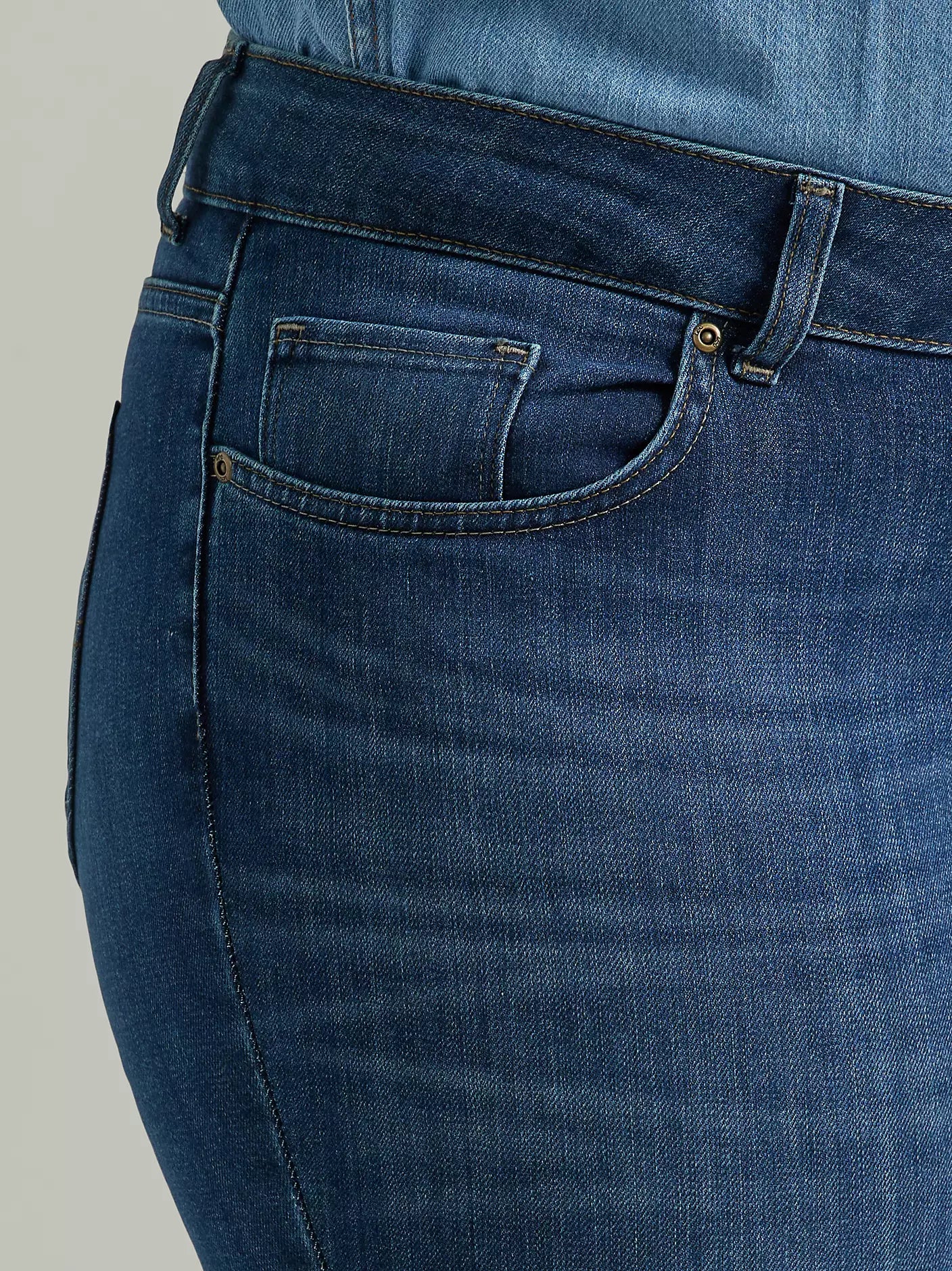 Women's Legendary Regular Bootcut Jean