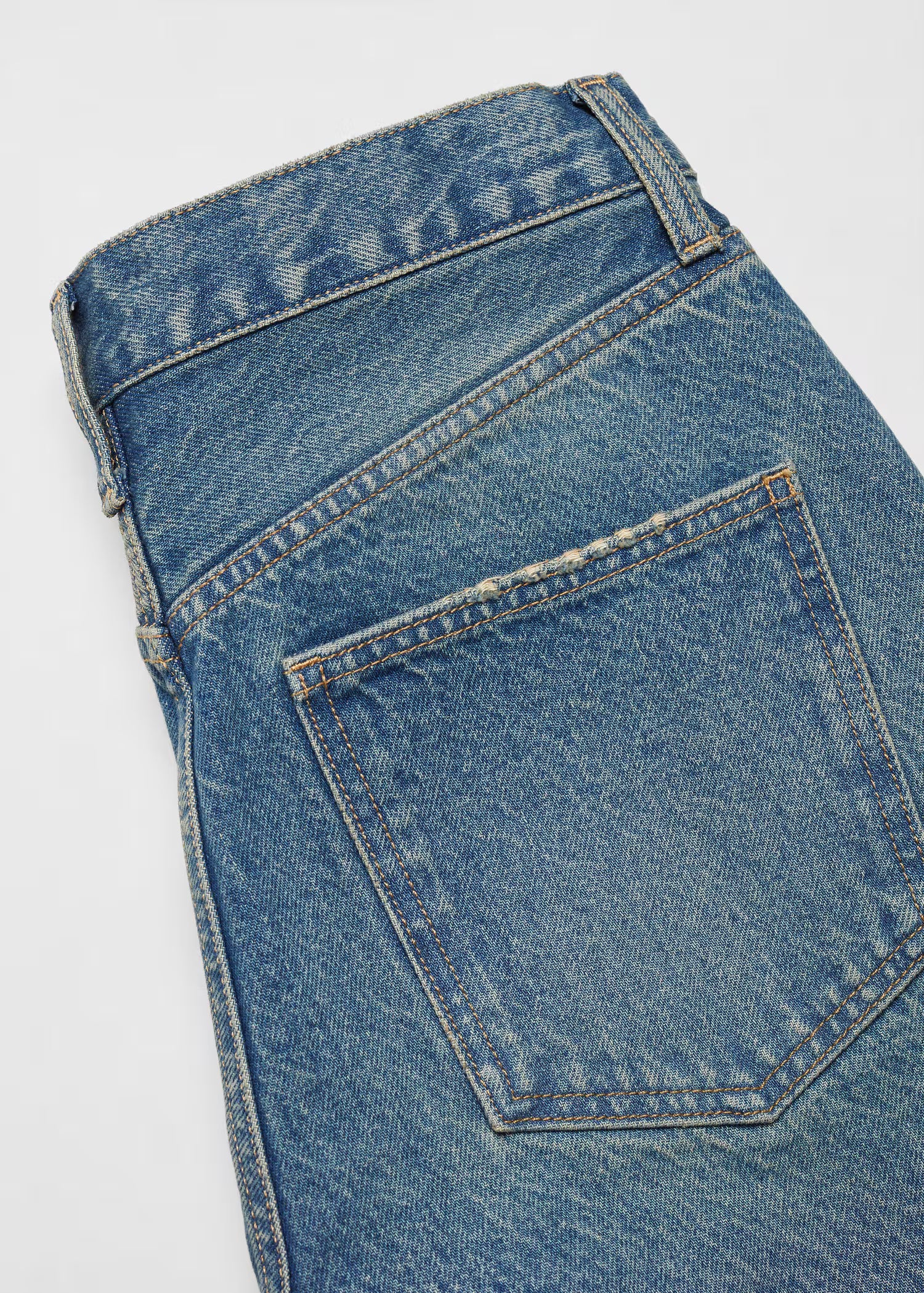 Mid-rise straight jeans