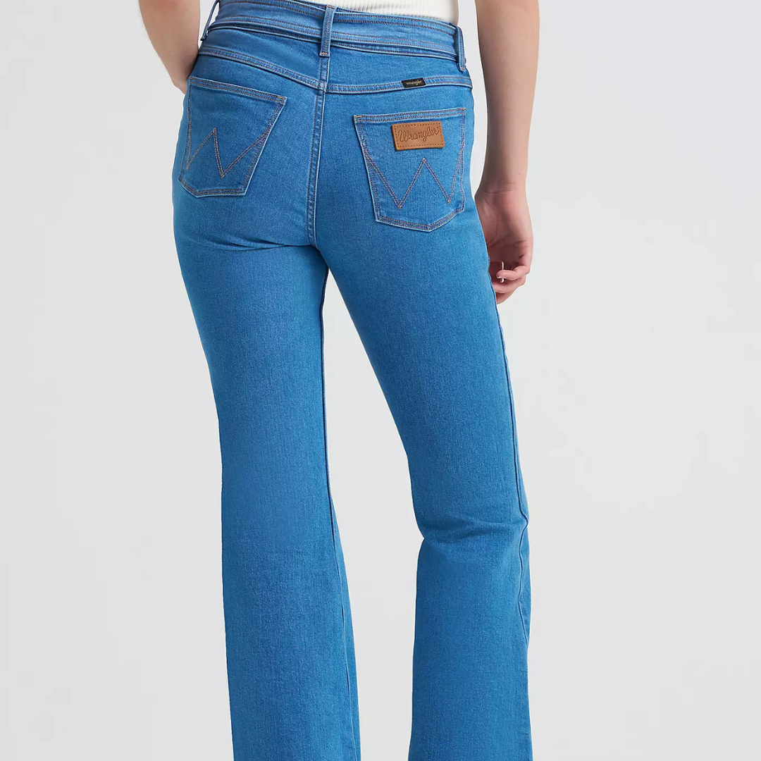 Women's Wrangler Belted Flare Jean