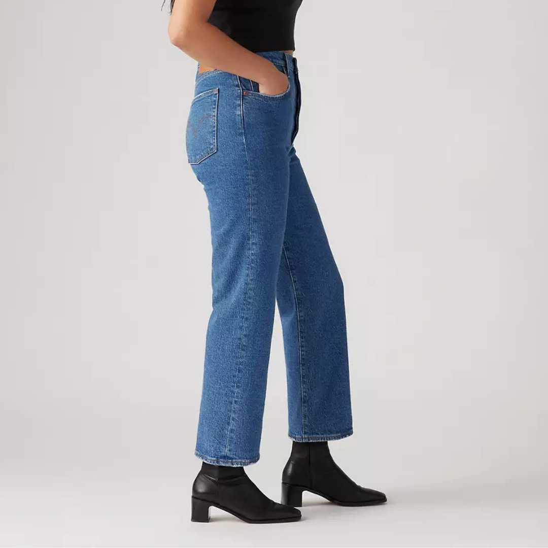 Levi's Ribcage Straight Ankle Jeans